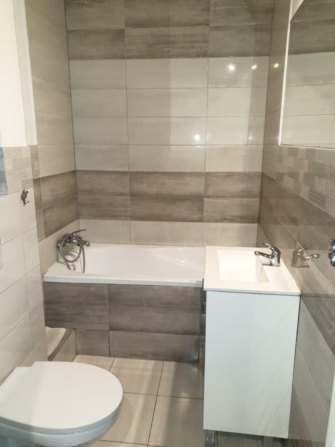 Sweet Honey Mieszkanie W Plocku Apartment Екстериор снимка
